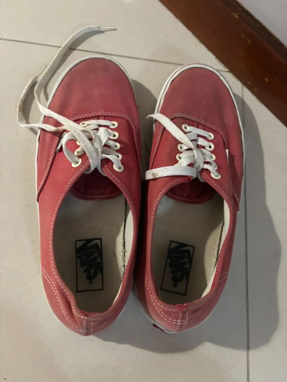 Tênis Vans Authentic Vermelho - Tamanho 41 - Foto 2