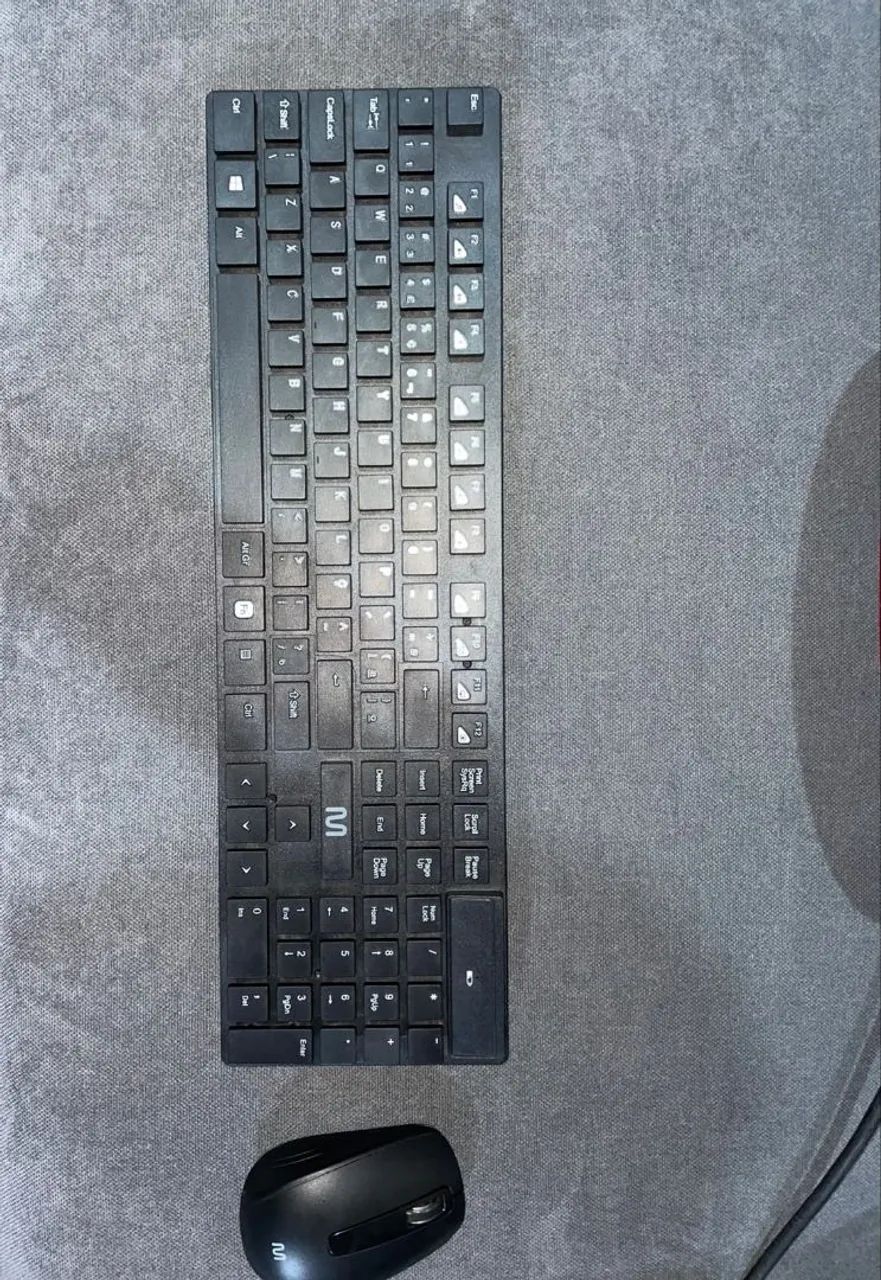 Monitor ( serve como tv, teclado e mouse  - Foto 2
