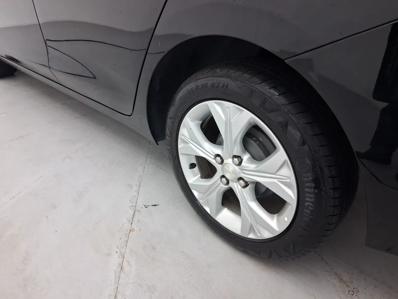 Chevrolet Onix Hatch LTZ 1.0 12V TB Flex Aut. 5P, foto 12 de 17