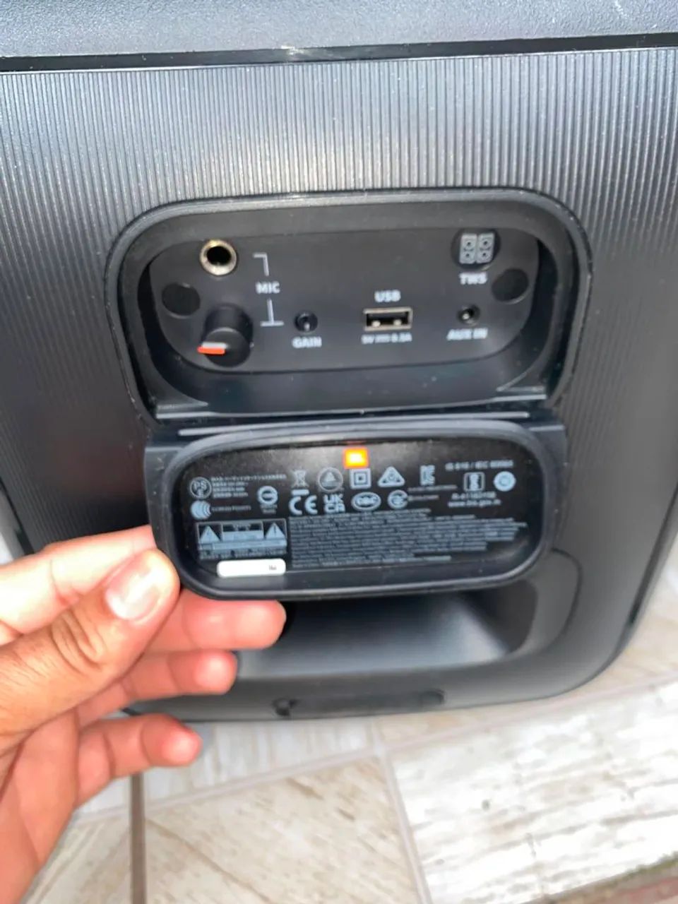 JBL ENCORE ESSENTIAL  - Foto 3