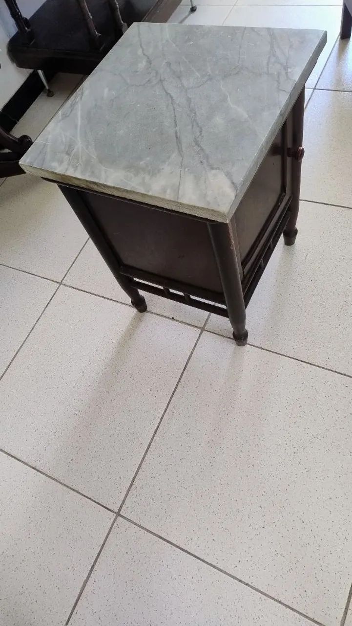 Mesinha de cabeceira  - Foto 4