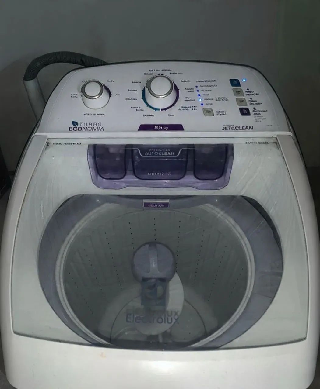 Máquina de Lavar Electrolux 8,5kg Turbo Economia Jet&Clean - [Seminova/centrifuga