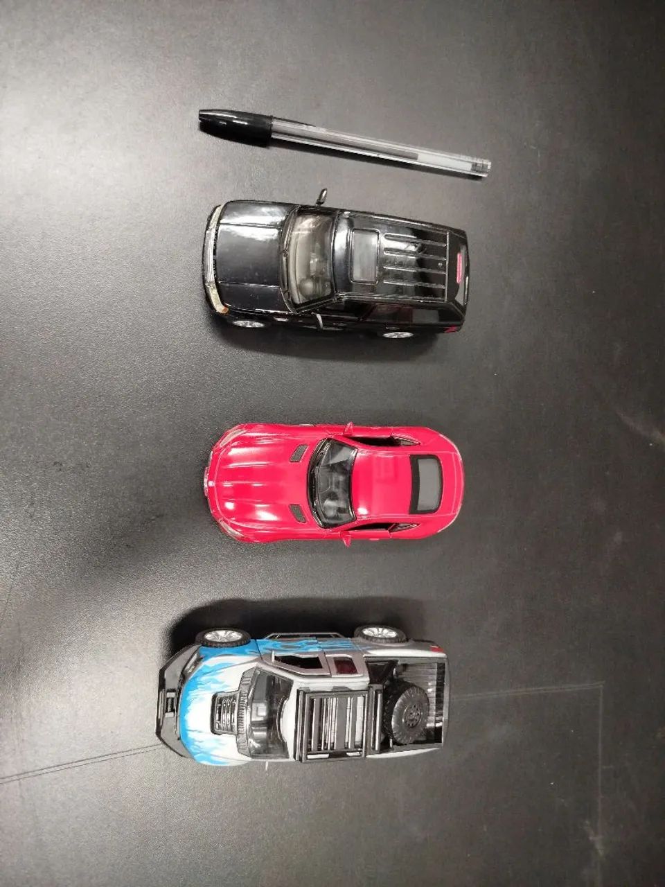 Carrinhos  miniaturas de ferro  - Foto 2