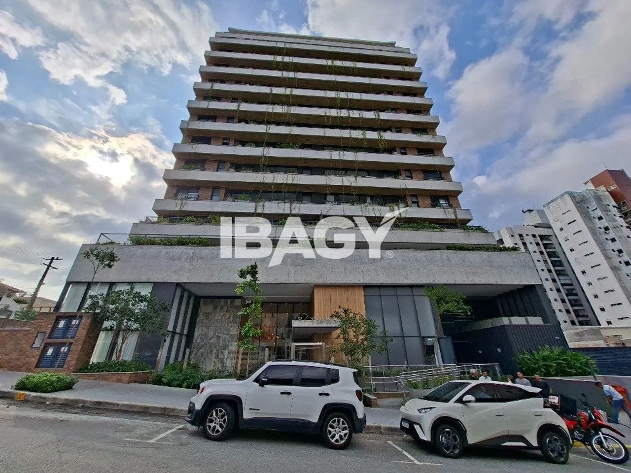 Excelente Apartamento 3 dormitório(s) em Centro - Florianópolis