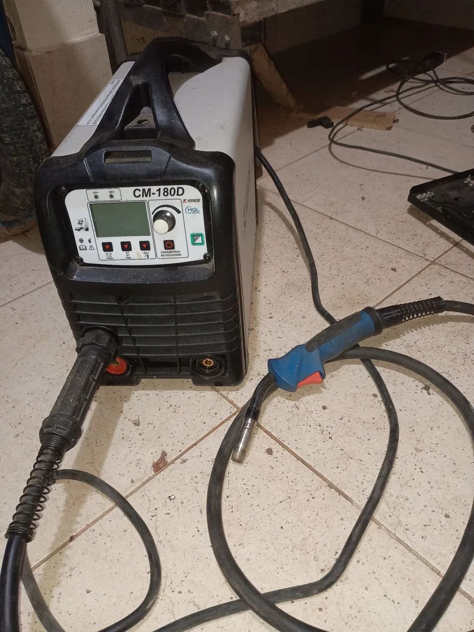 vendo uma máquina de solda mig