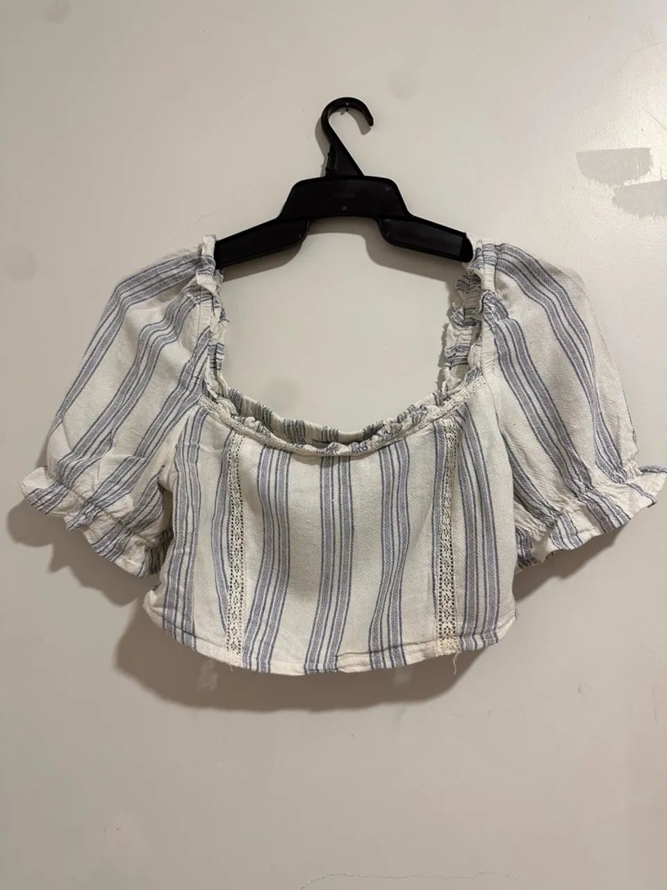 Cropped camponesa - azul com branco