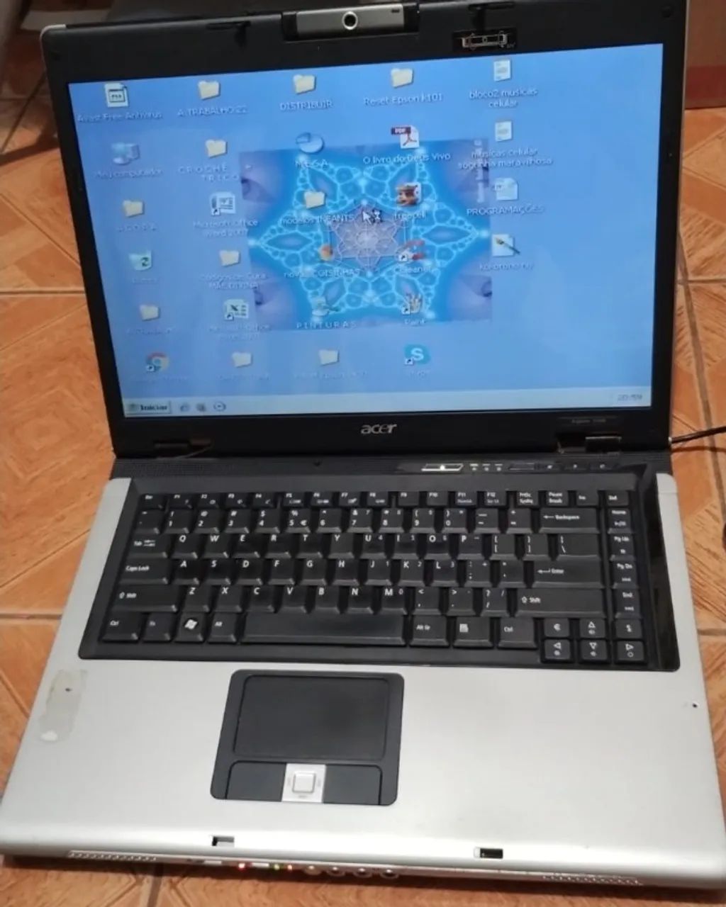 Cód.14) 1un. Notebook Acer Aspire 5100 BL51 usado - Foto 2