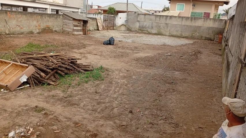 Terreno para sobrado nos Ingleses região central