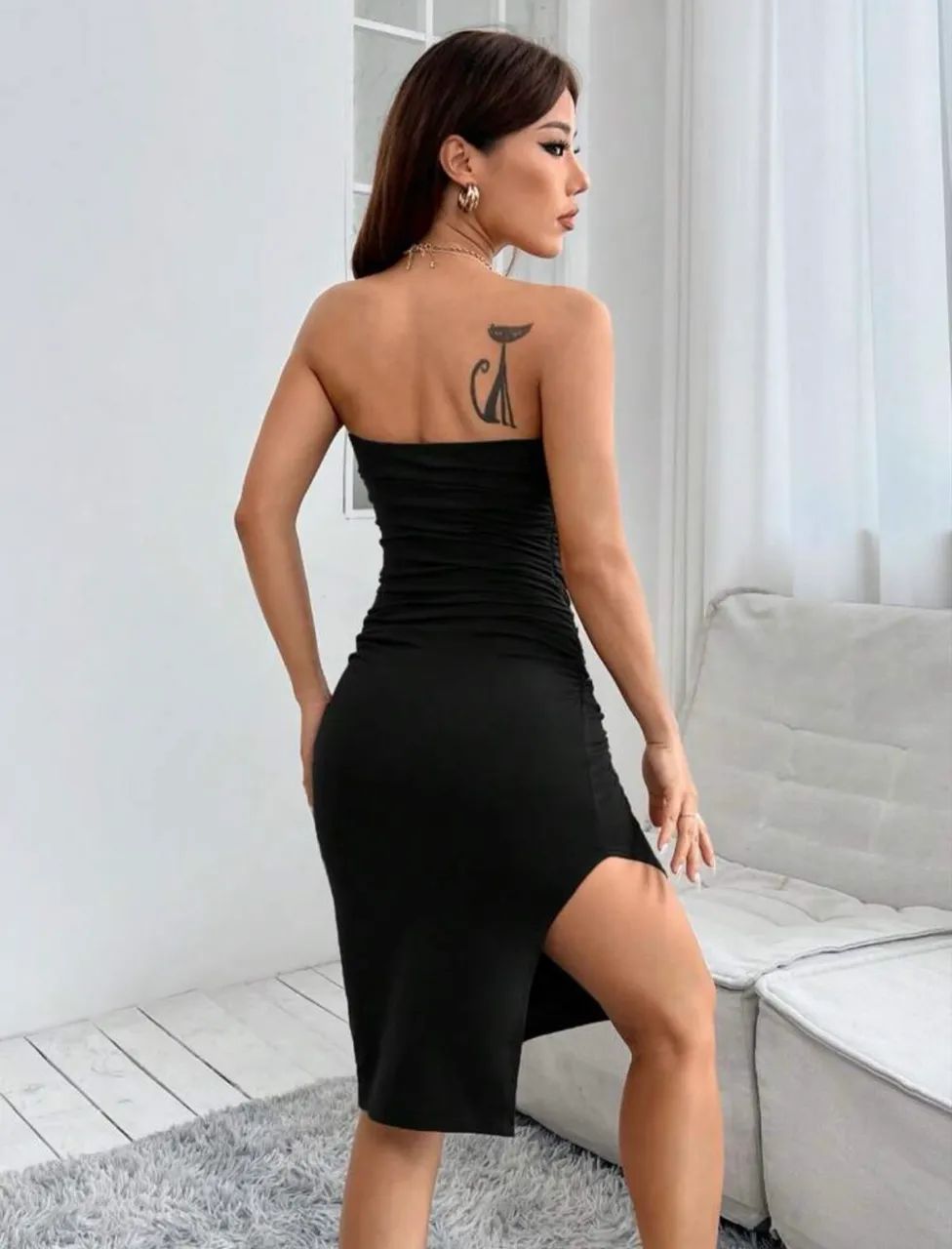 Vestido tubinho tomara que caia  - Foto 3