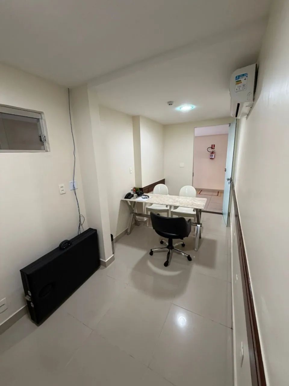 Alugo Sala Comercial Edifício Cemom - Vieiralves - Foto 4