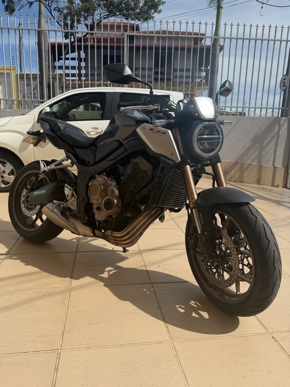Cb 650r 2022