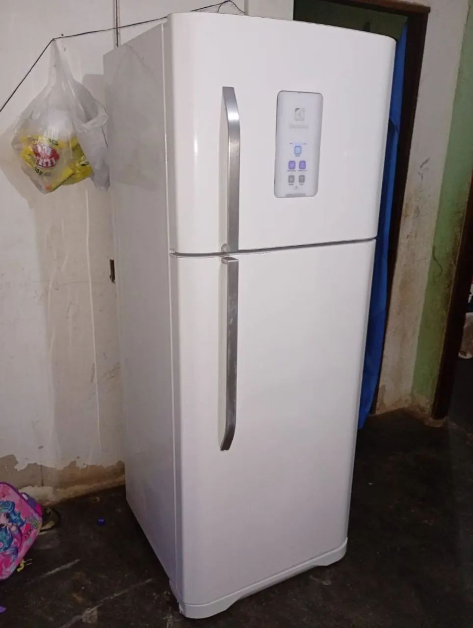 Vendo geladeira  - Foto 2