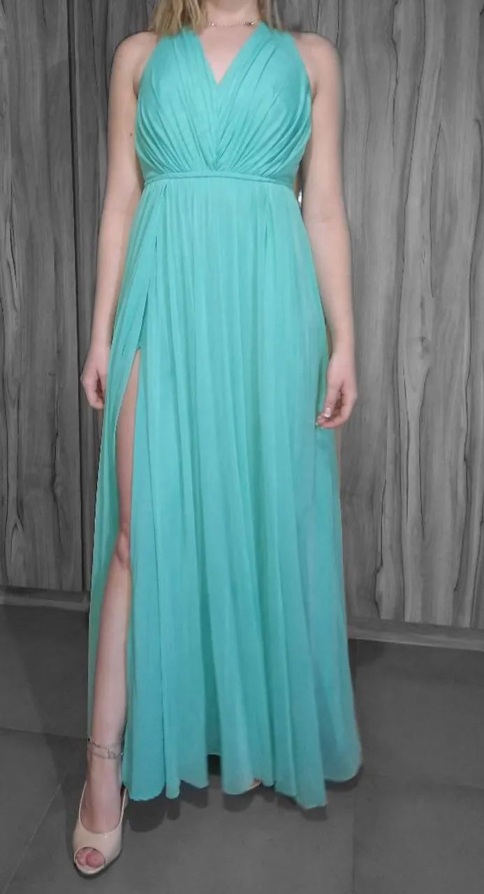 Vestido de festa verde piscina 