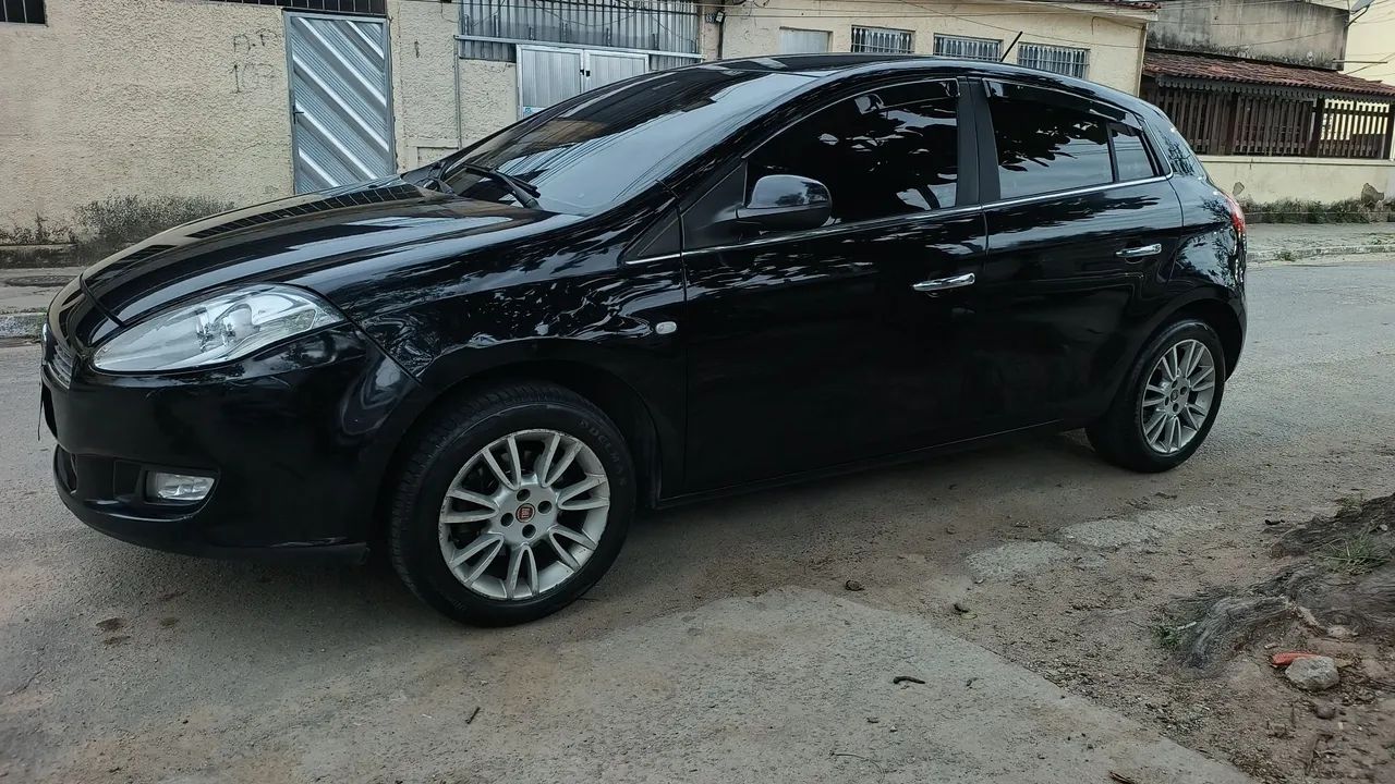 Fiat Bravo Bravo ESSENCE 1.8 Flex 16V 5p 2013