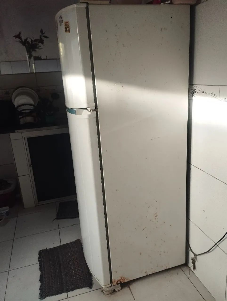 Uma geladeira bem conservada  - Foto 3