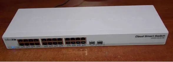 Switch Microtik CSS326-24G-2s+RM - Foto 2
