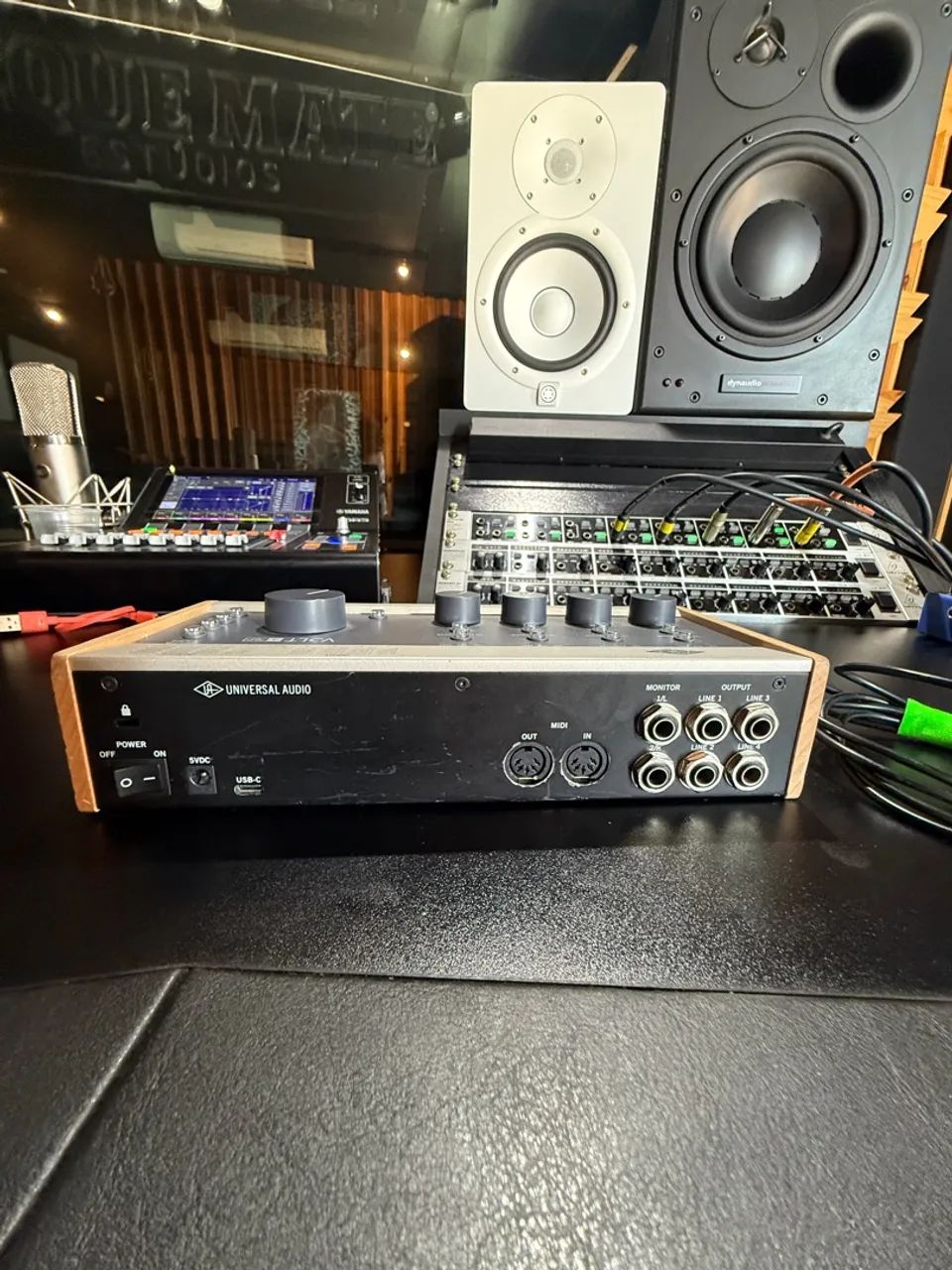 UAD VOLT 476P SEMI-NOVA - Foto 3