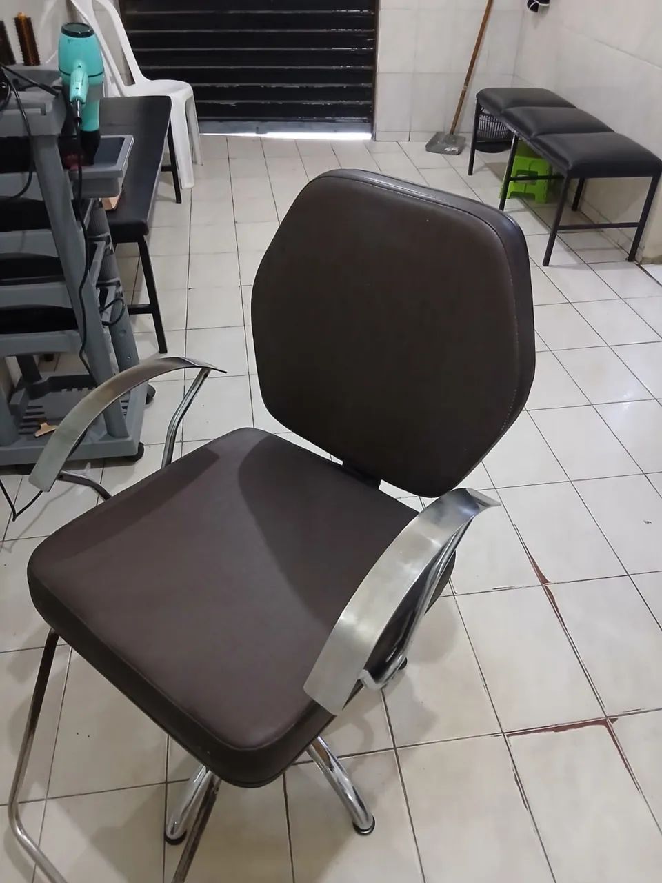 Salão de beleza $500