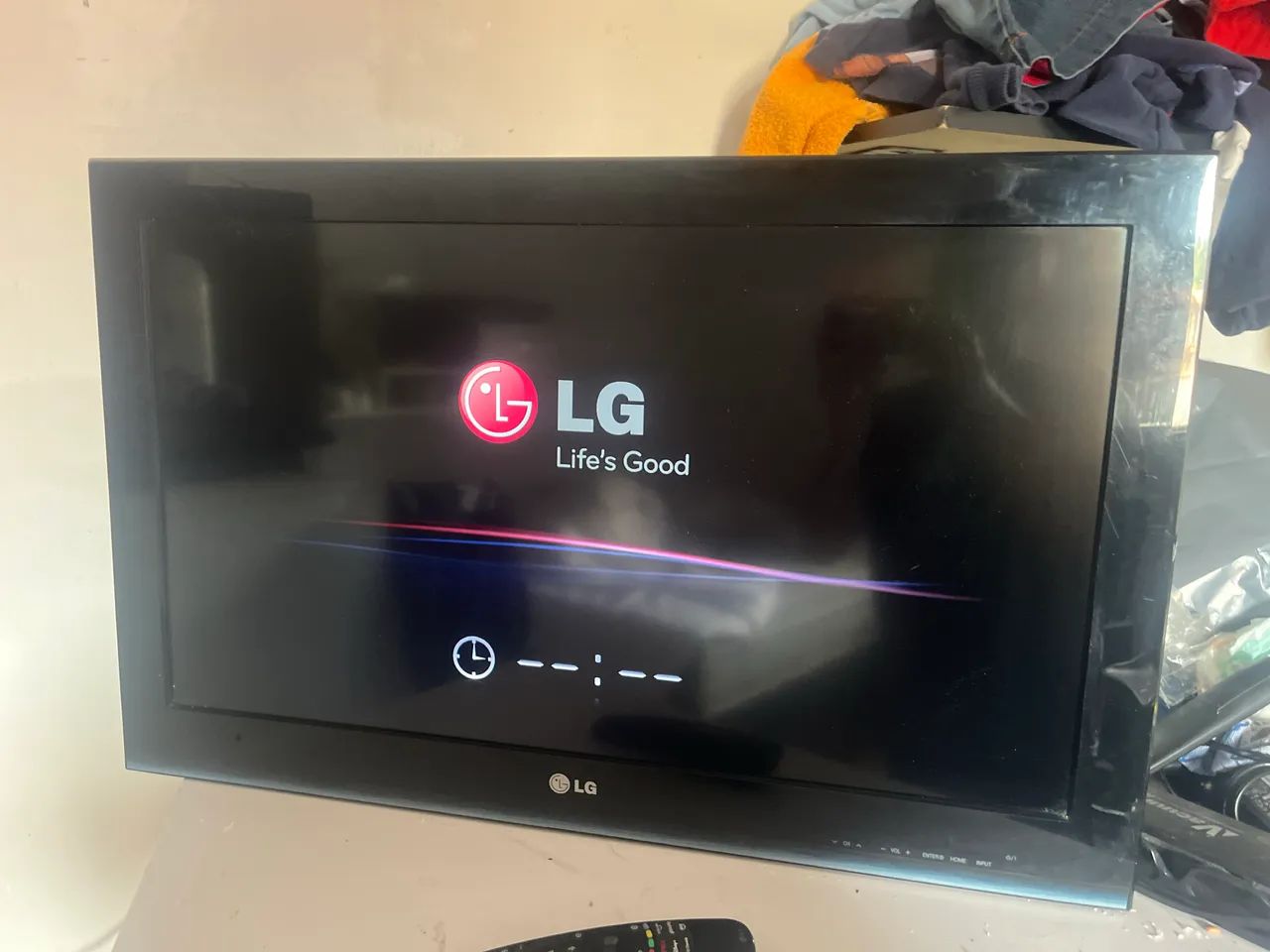 Televiso lcd LG 32 polegadas não é smart