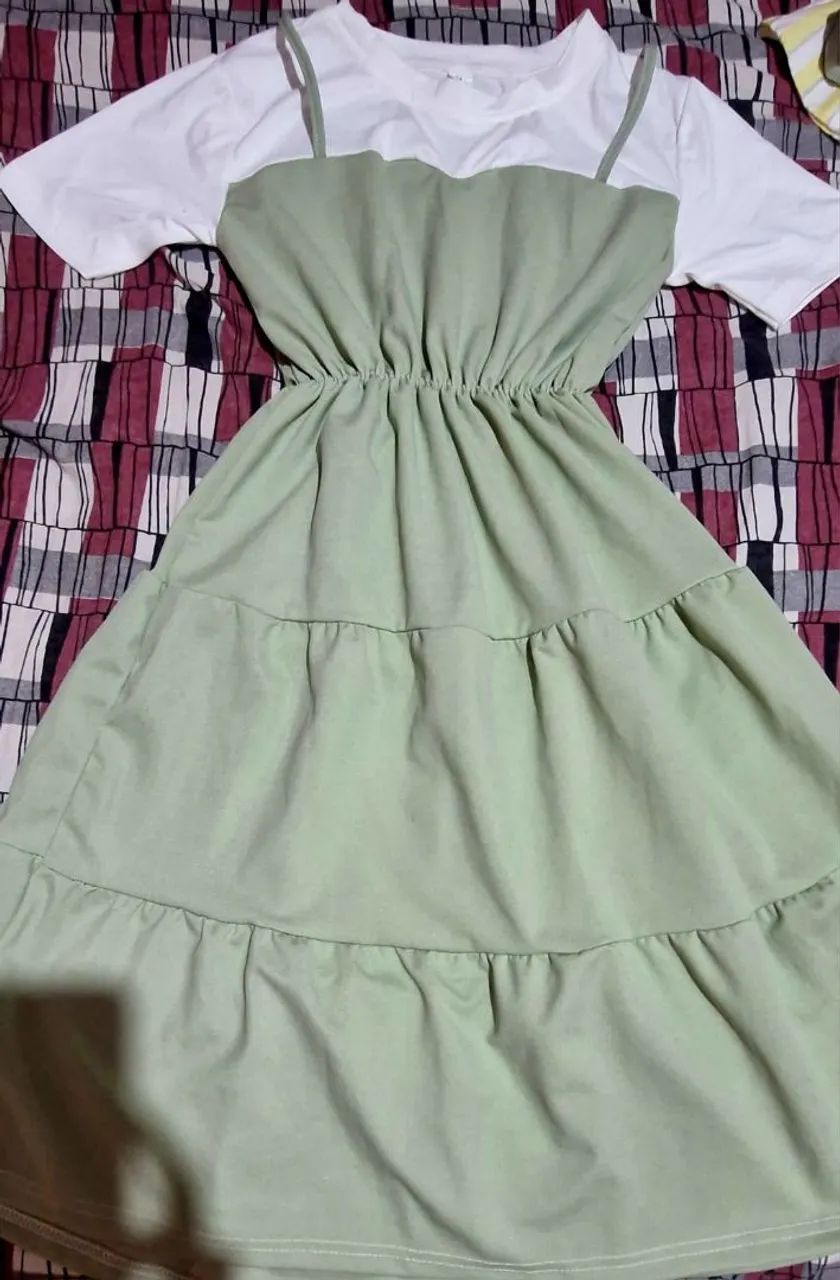 Vendas de roupas novas e usadas 