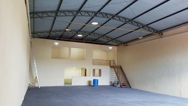 Galpão Comercial 250 m2 - Cohab Cristo Rei - Foto 2