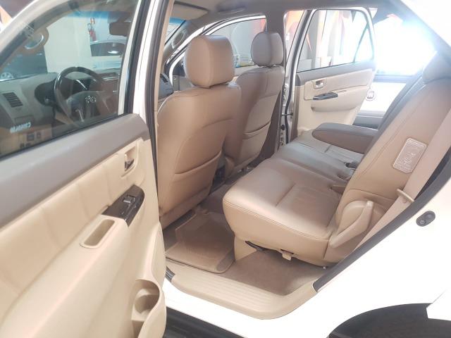Toyota Hilux SW4 3.0 aut. 7 lugares - Foto 11