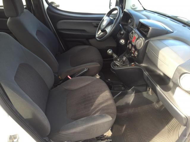 Doblo ESSENCE 1.8 Flex 16V 5p - Foto 4