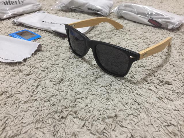 Somente hoje e amanhã Oculos Sport haste em bambu lente polarizada - Foto 4