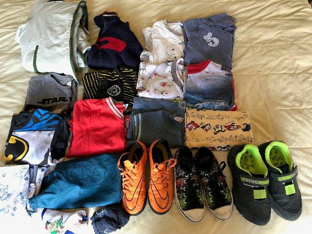 roupas e calçados
