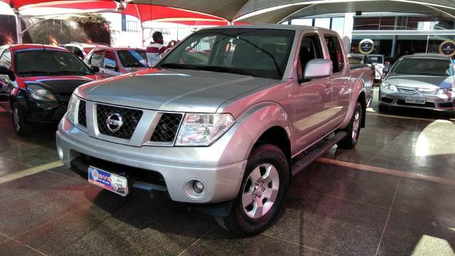 Nissan Frontier XE 4x2 2.5 16V (cab. dupla)