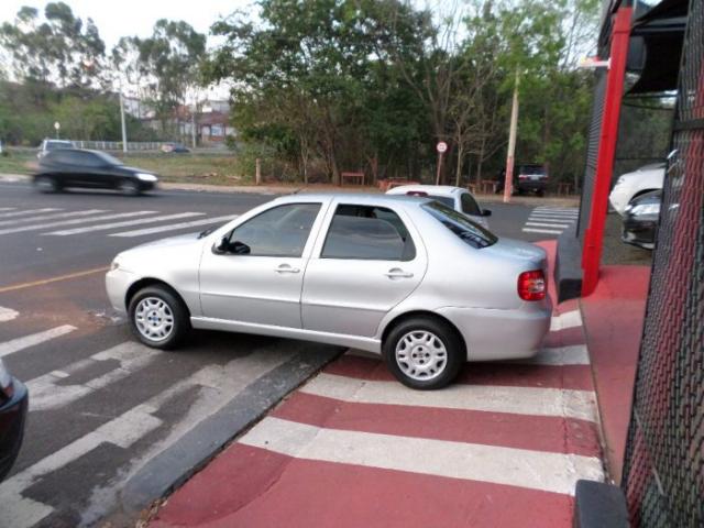 Fiat siena 2006 1.8 mpi hlx 8v flex 4p manual - Foto 5