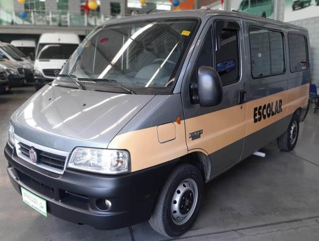 Ducato Minibus 2.3 Cinza 2010 16 lugares