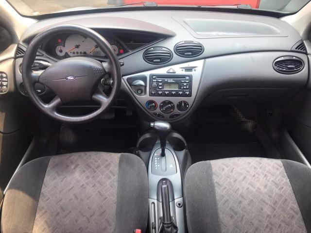 Ford Focus 2.0 automático completo unico bono super conservado - Foto 7