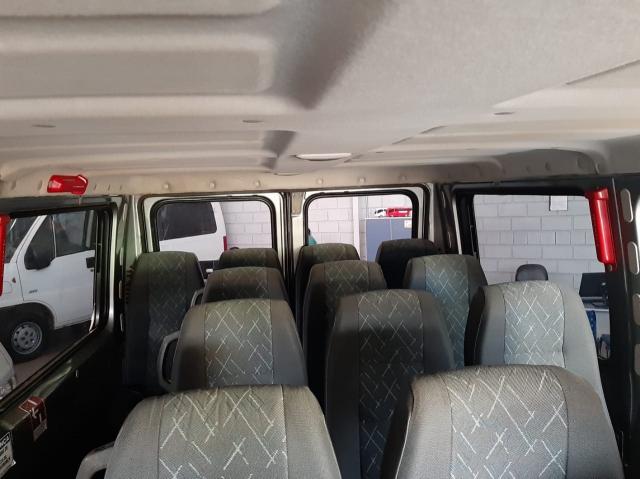 Ducato Minibus 2.3 Cinza 2010 16 lugares - Foto 7