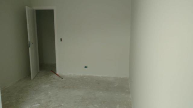 Linda Casa Alto Padrão com quintal - Foto 2