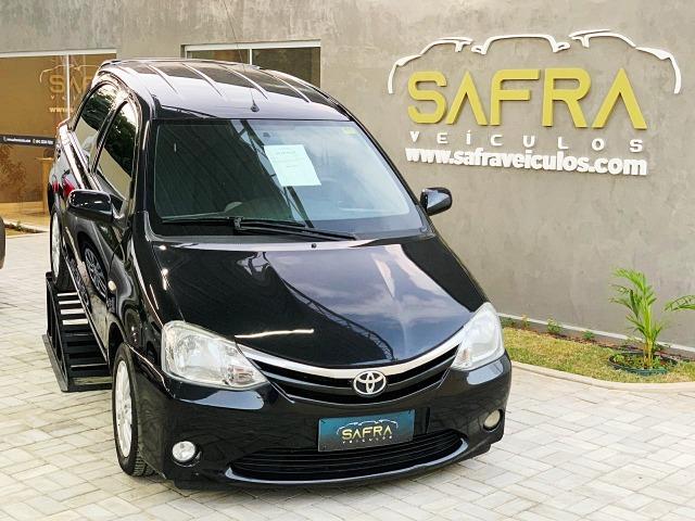 Etios XLS Hatch 1.5 - 1 ano de garantia