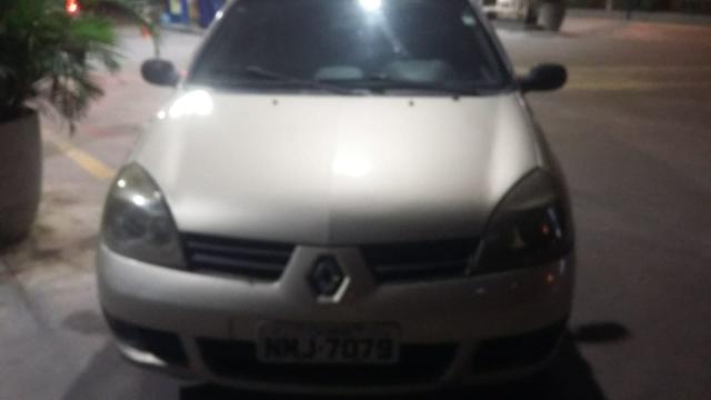 Renault Clio 2010 - Foto 2