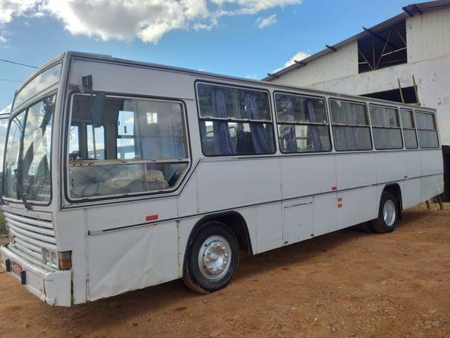 Vendo Ônibus 20.000.00 mil - Foto 2