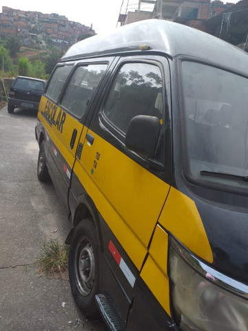 van escolar a venda olx