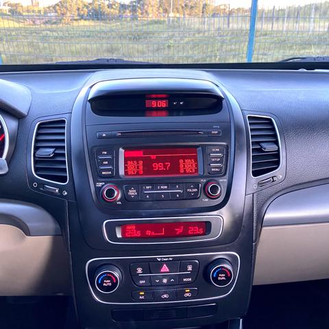 Kia Sorento 2.4 Automático - 2015 - Foto 8