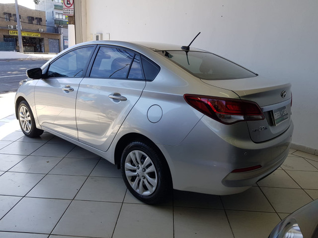 HB 20 Sedan 1.6 Aut. 18/19 - Foto 4