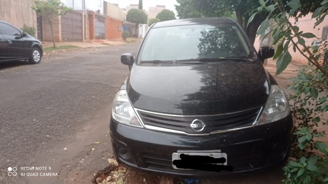 NISSAN TIIDA SEDAN 2011