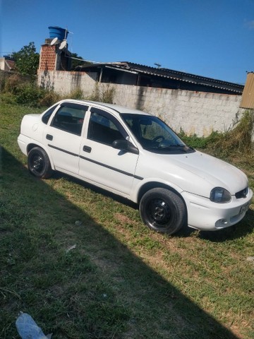 CORSA SEDAN