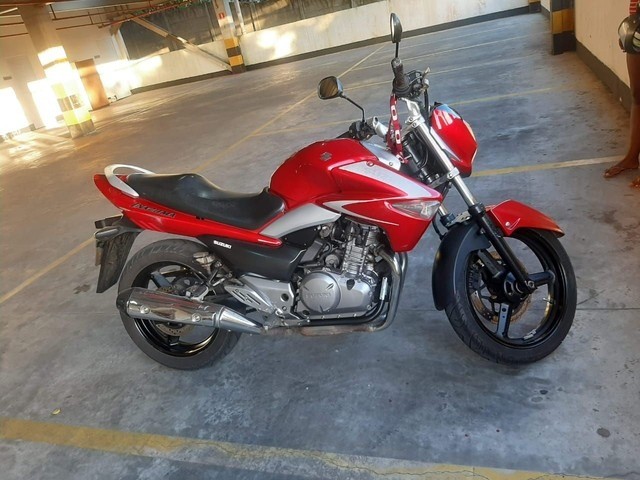 SUZUKI INAZUMA 250 2017