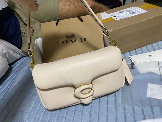 pillow bolsa coach