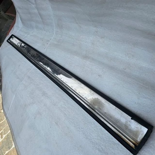 Monza sle 2 portas friso porta novo original  - Foto 5