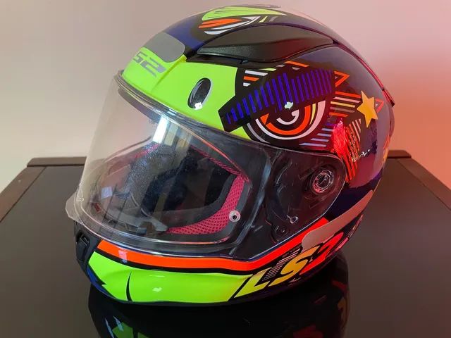 Capacete LS2 e AXXIS