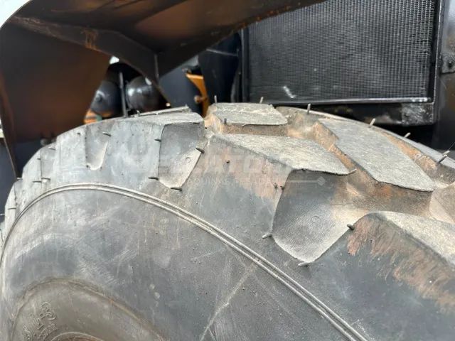 Pá Carregadeira CASE 721E 2014 - Foto 5