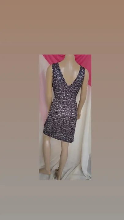 VESTIDO SOCIAL EM MALHA C/BRILHO E PEDRAS - Foto 3