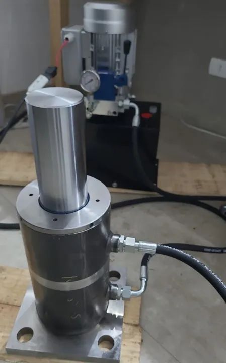 Cilindro hidráulico  - Foto 5